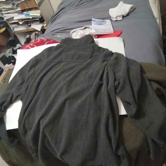 Saint John's Bay XL Half Zipped Men's Pullover Grey 100% Poly. Thailand Sweater - Picture 6 of 6